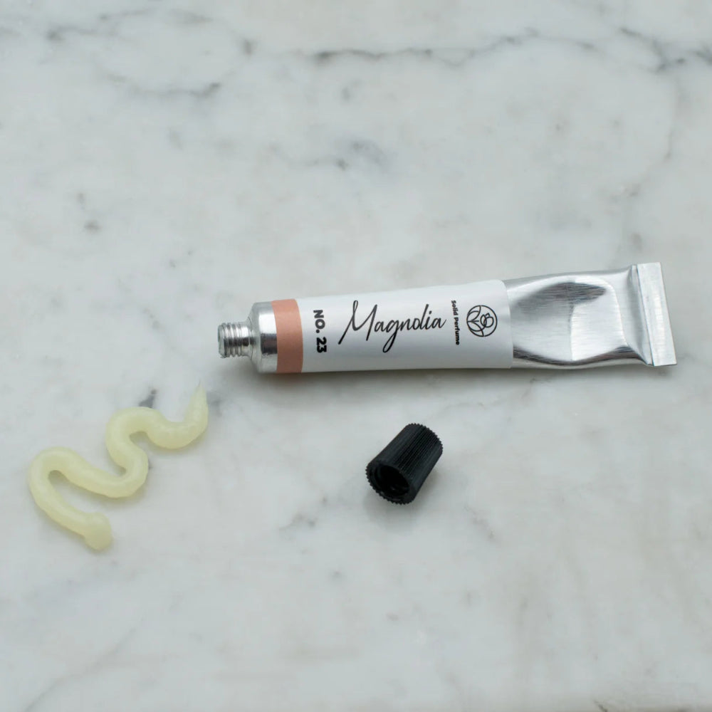 Magnolia parfume i tube